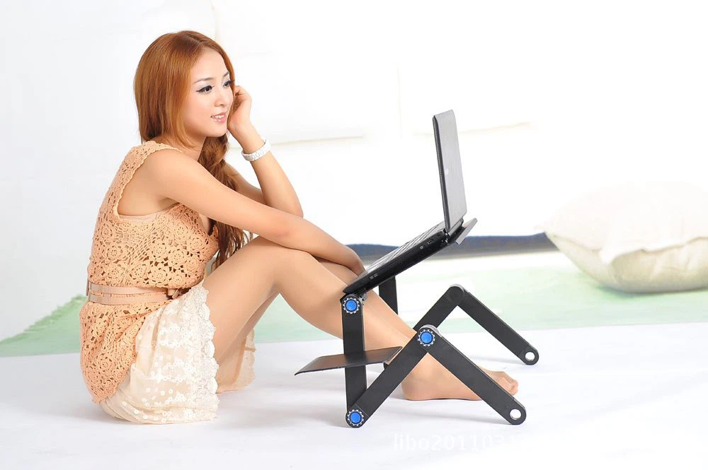adjustable laptop table